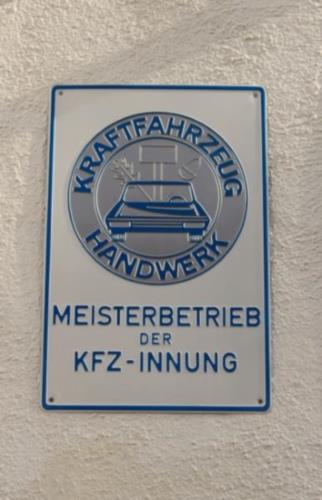 KFZ Meisterbetrieb Josef Altenbuchinger - Bild 1