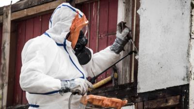 Asbest erkennen: So handeln Sie richtig bei Asbestverdacht - PARTNERHANDWERKER.DE